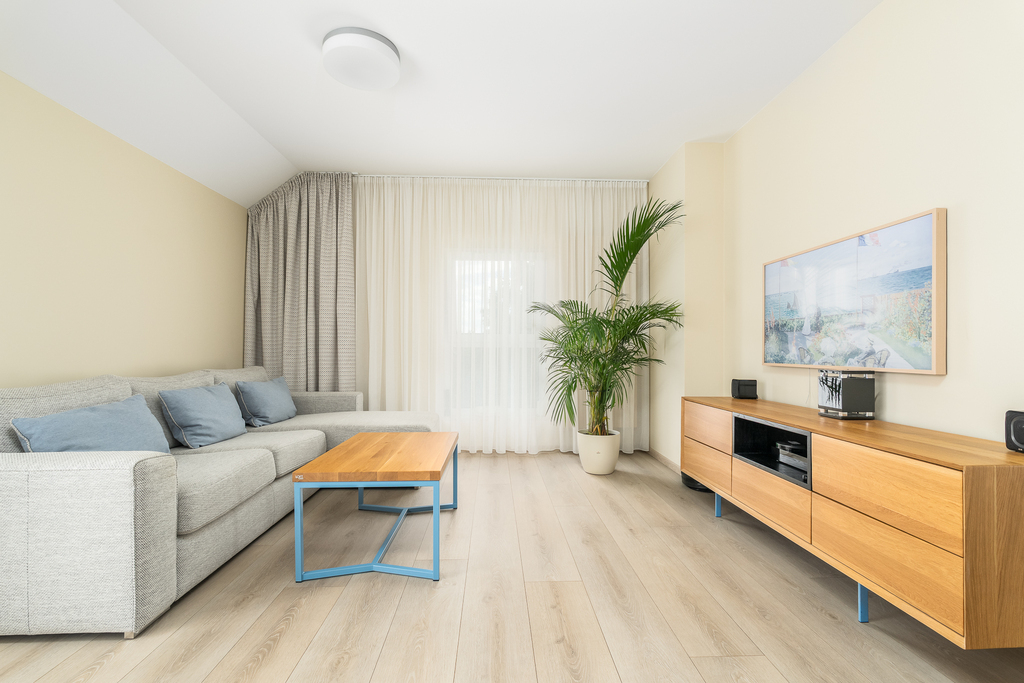 ŚWINOUJŚCIE, PREMIUM 97 M, DWA POZIOMY Z BALKONEM