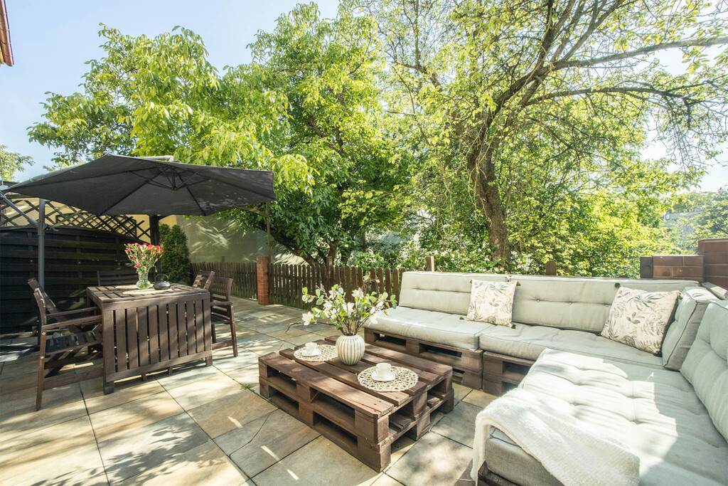 REZERWACJA Dom szeregowy z garażem i tarasem Górna