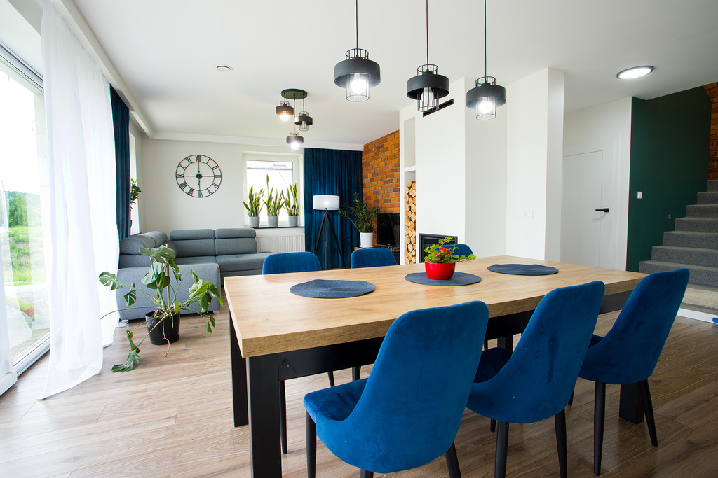 Skiby pod Chęcinami: 220m² z widokiem na Zamek