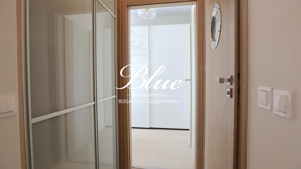 Os. Barbakan - dwupokojowe, taras, komórka, garaż