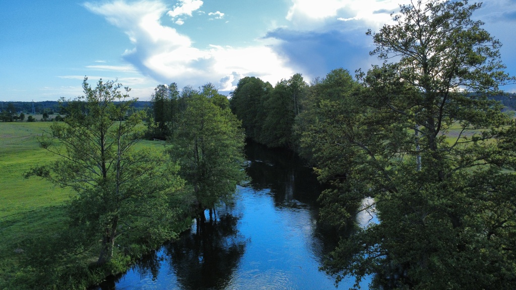 Twój azyl nad rzeką - działka