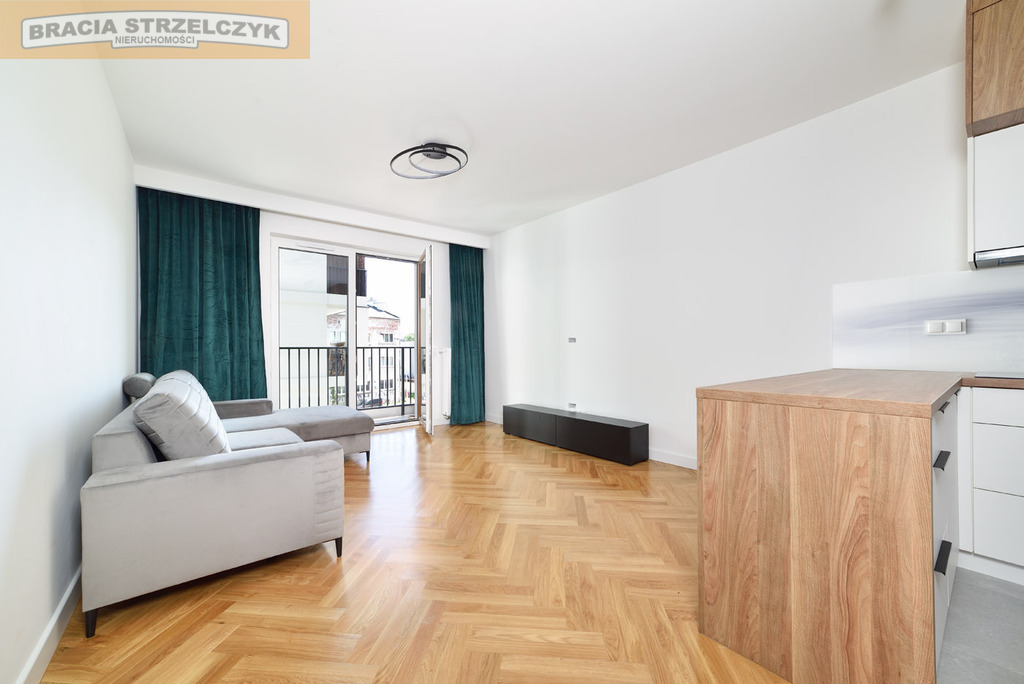 Nowe. 2 Pokoje. Garaż. Tramwaj