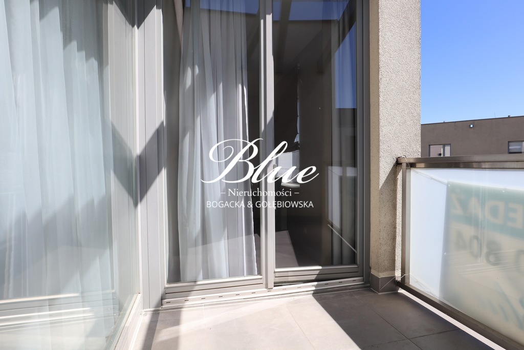 Os. Barbakan - dwupokojowe, taras, komórka, garaż