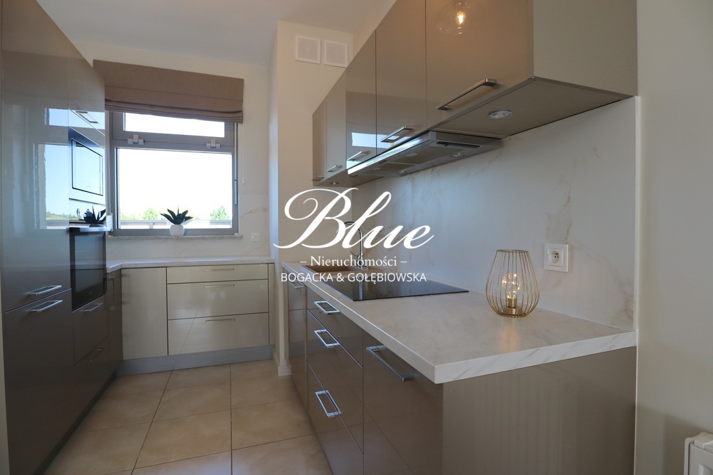 Os. Barbakan - dwupokojowe, taras, komórka, garaż