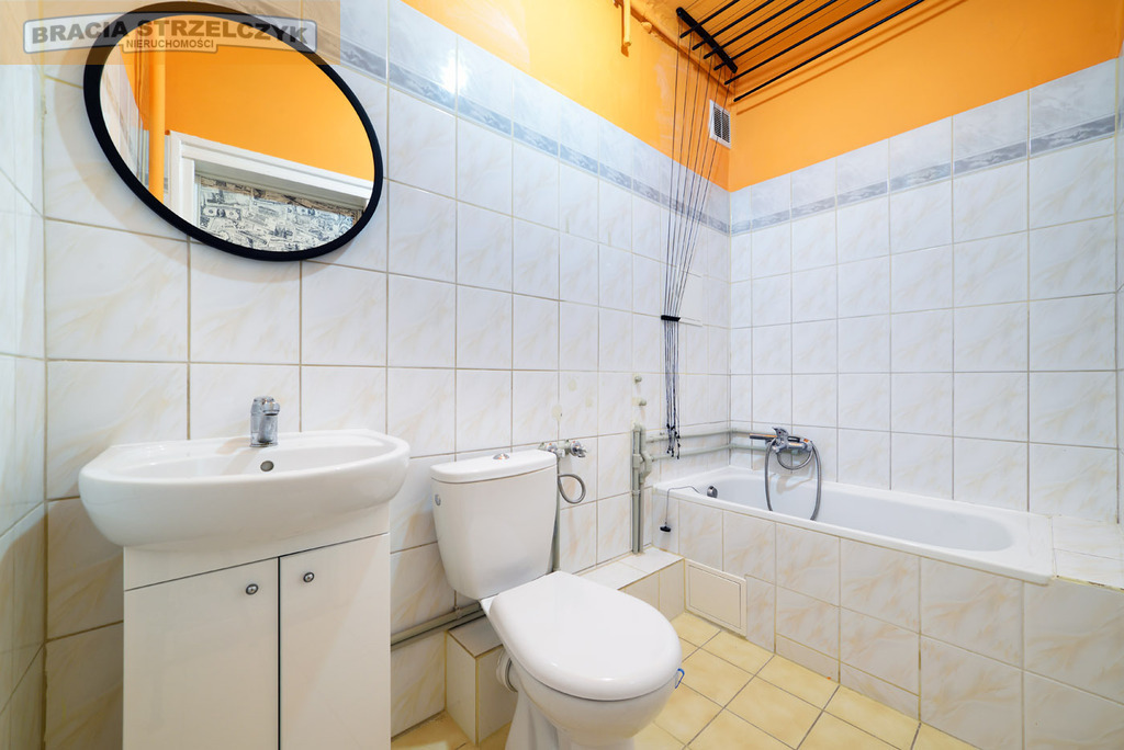 Mieszkanie -Sprzedaż Warszawa- Muranów po remoncie