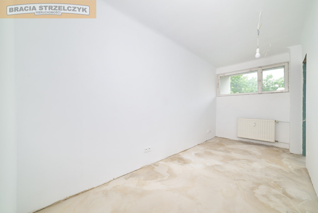 Praga Południe-2 pokoje-stan deweloperski - cegła