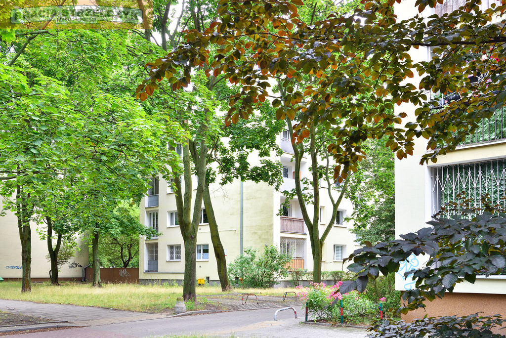 Praga Południe-2 pokoje-stan deweloperski - cegła