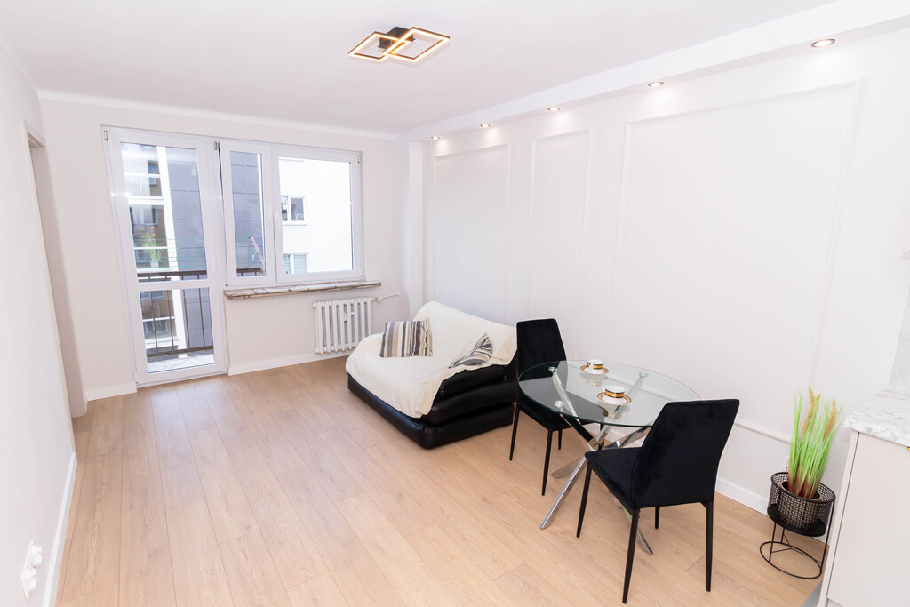 Mieszkanie po generalnym remoncie 2 pokoje 37,79m2