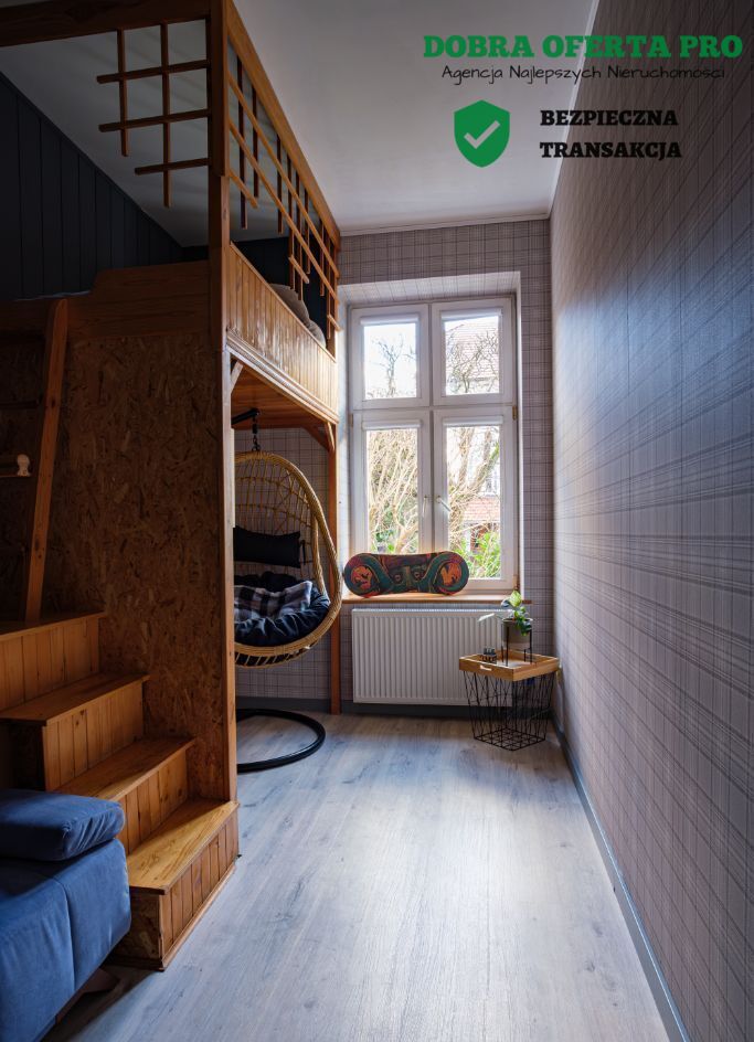 Przestronne mieszkanie w zabytkowej kamienicy