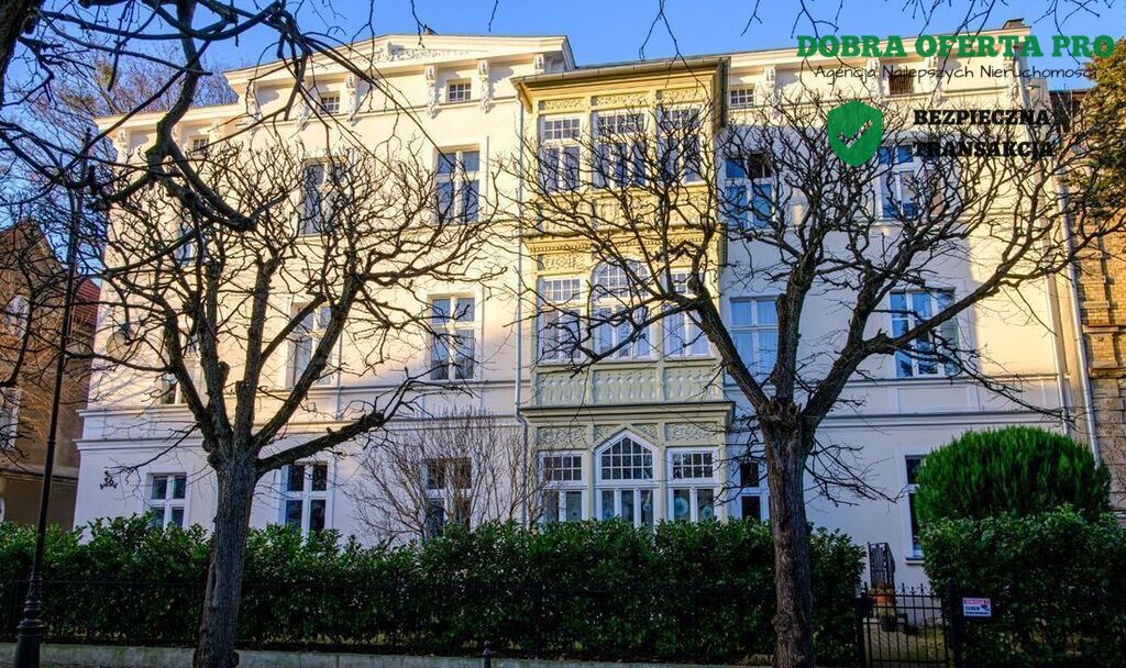 Przestronne mieszkanie w zabytkowej kamienicy