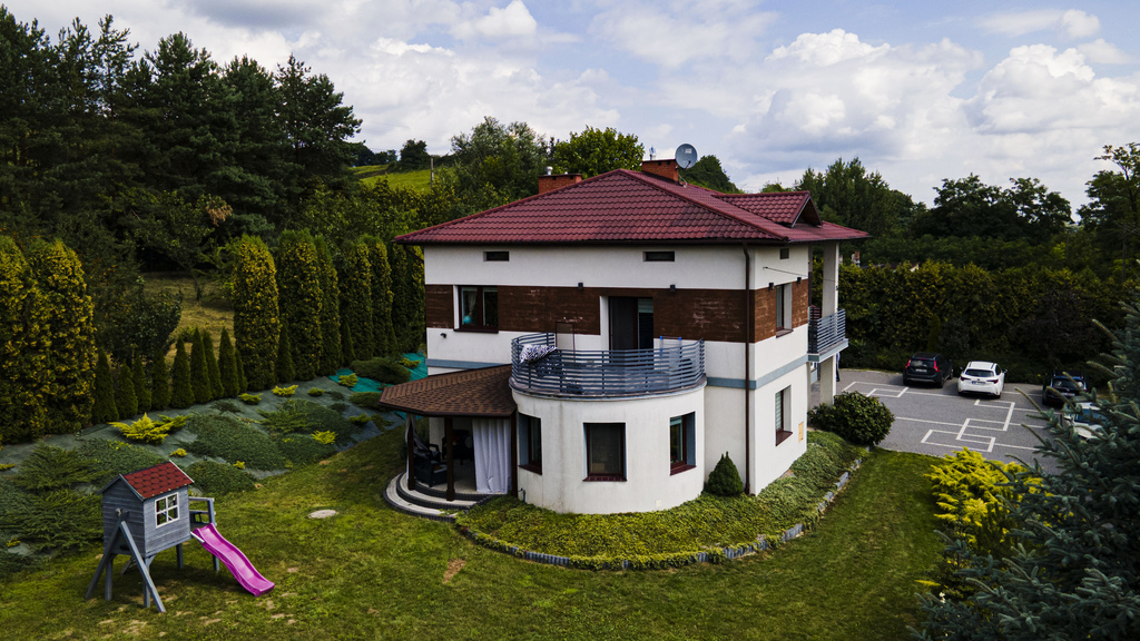 Dom w zieleni – wchodzisz i mieszkasz