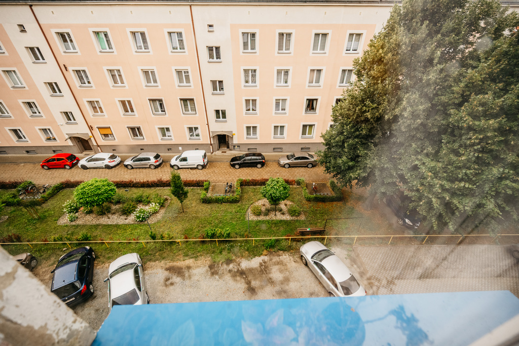 Kawalerka w centrum Ostrowa, niski czynsz 177 zł!