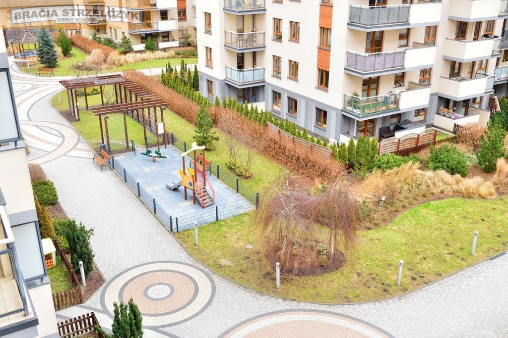 Ursus, mieszkanie dwupokojowe z garażem, balkonem