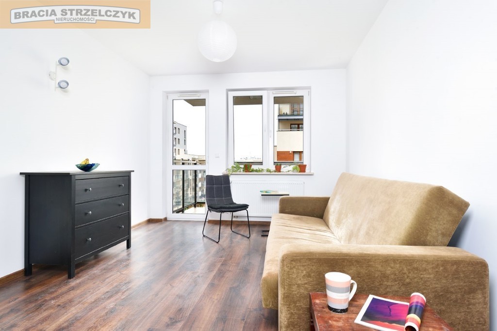 Ursus, mieszkanie dwupokojowe z garażem, balkonem