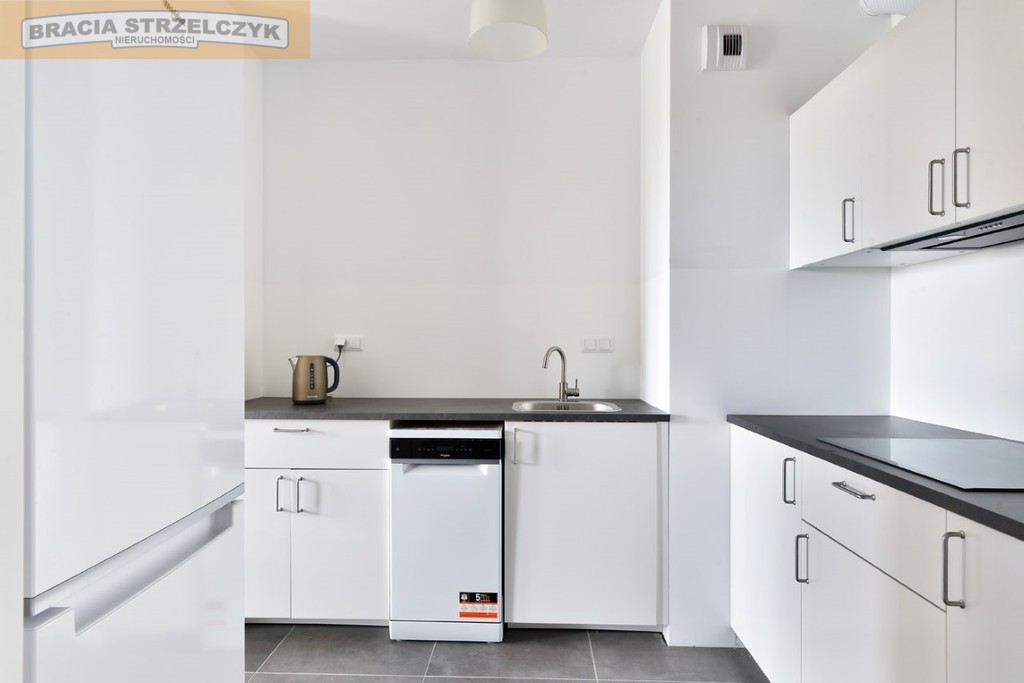 Ursus, mieszkanie dwupokojowe z garażem, balkonem