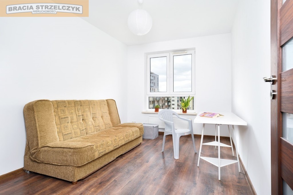 Ursus, mieszkanie dwupokojowe z garażem, balkonem