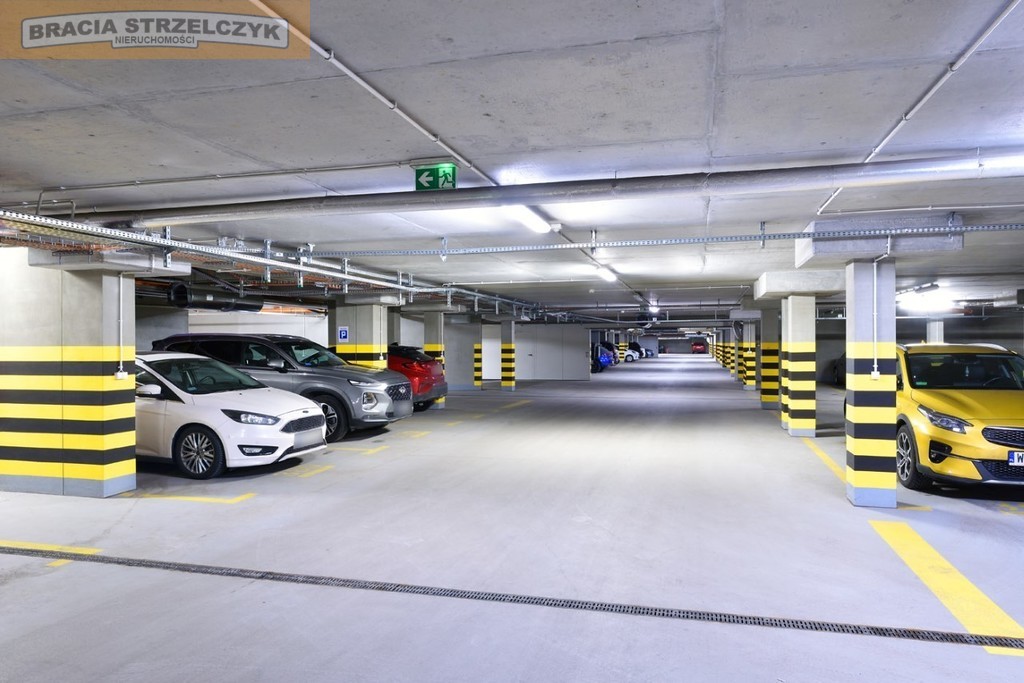 Ursus, mieszkanie dwupokojowe z garażem, balkonem