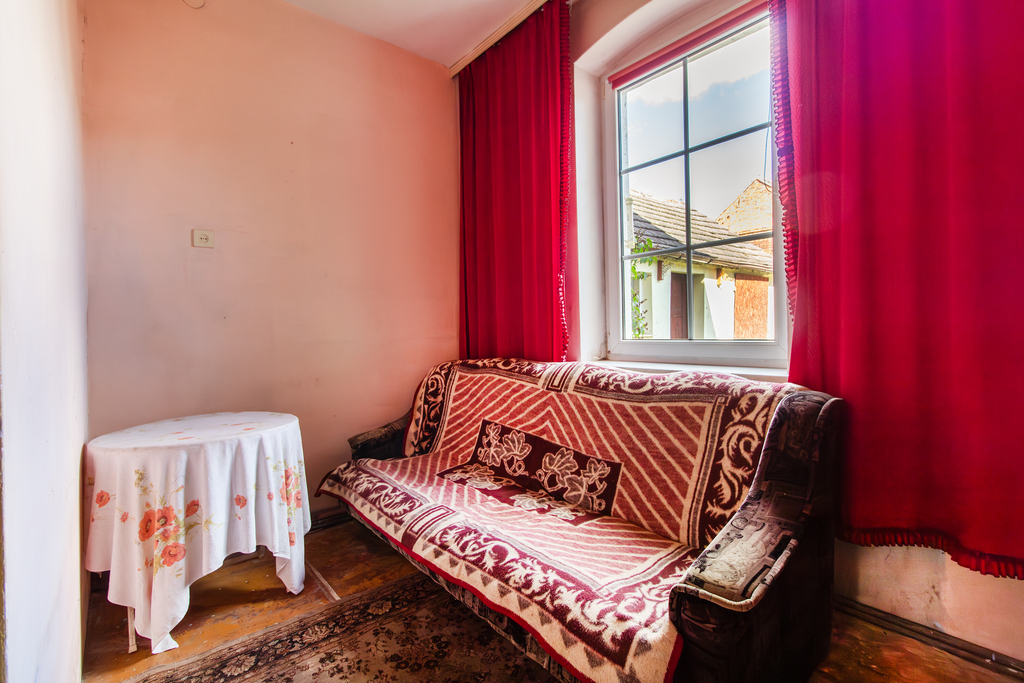 Bezczynszowe mieszkanie na parterze z garażem!