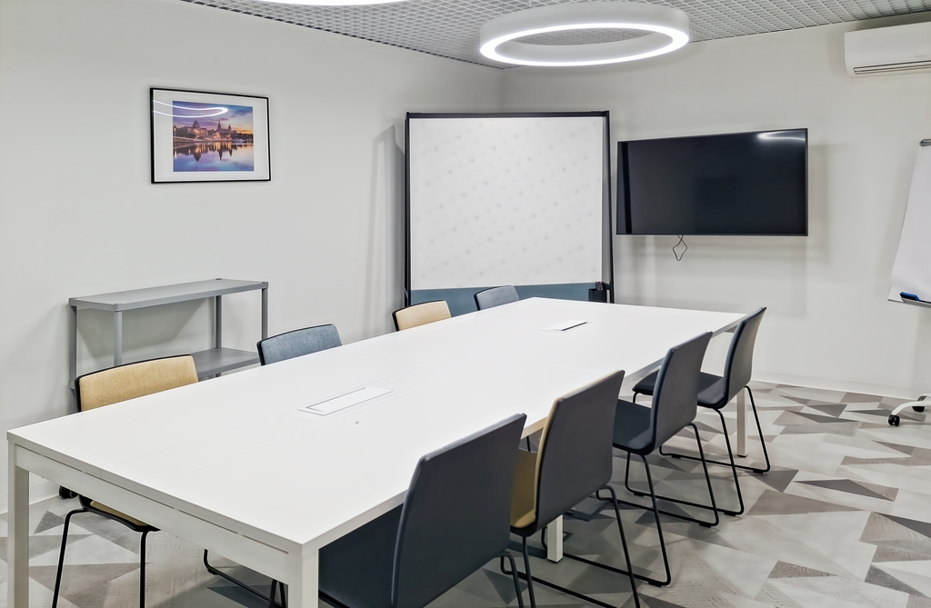 Dostęp do profesjonalnej przestrzeni coworkingowej