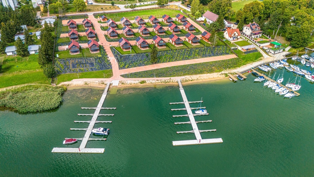 24 Domy pod klucz RYN nad jeziorem, własna marina