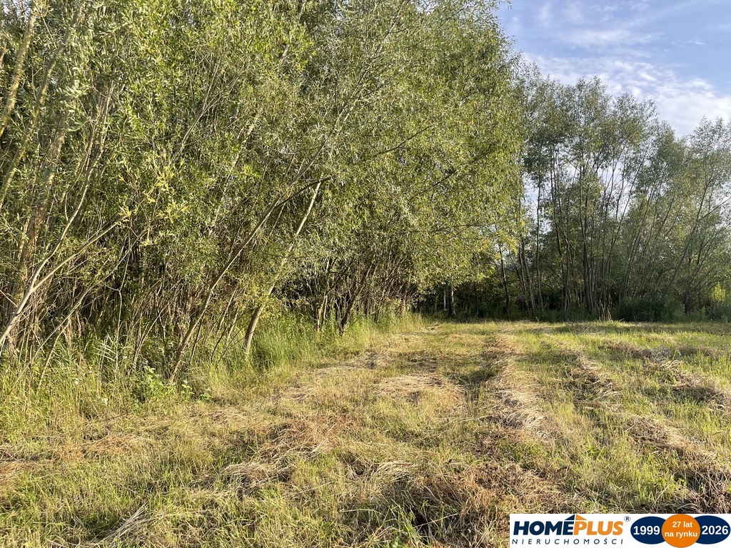 Działka budowlana 2136 m² – Dąbrówka.