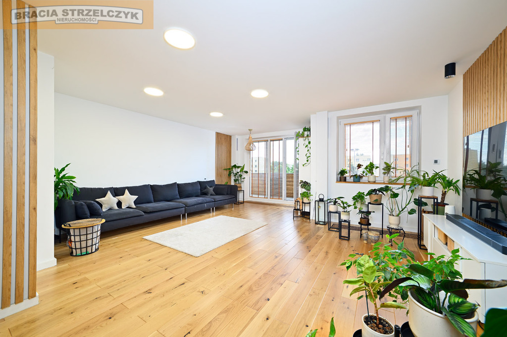 Przestronne mieszkanie na Tarchominie z balkonem