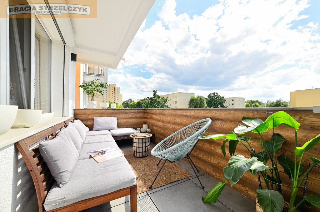 Przestronne mieszkanie na Tarchominie z balkonem