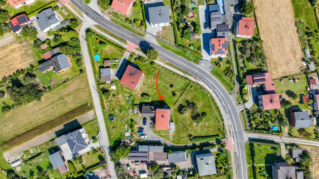 Dom z dużą działką w cenie mieszkania