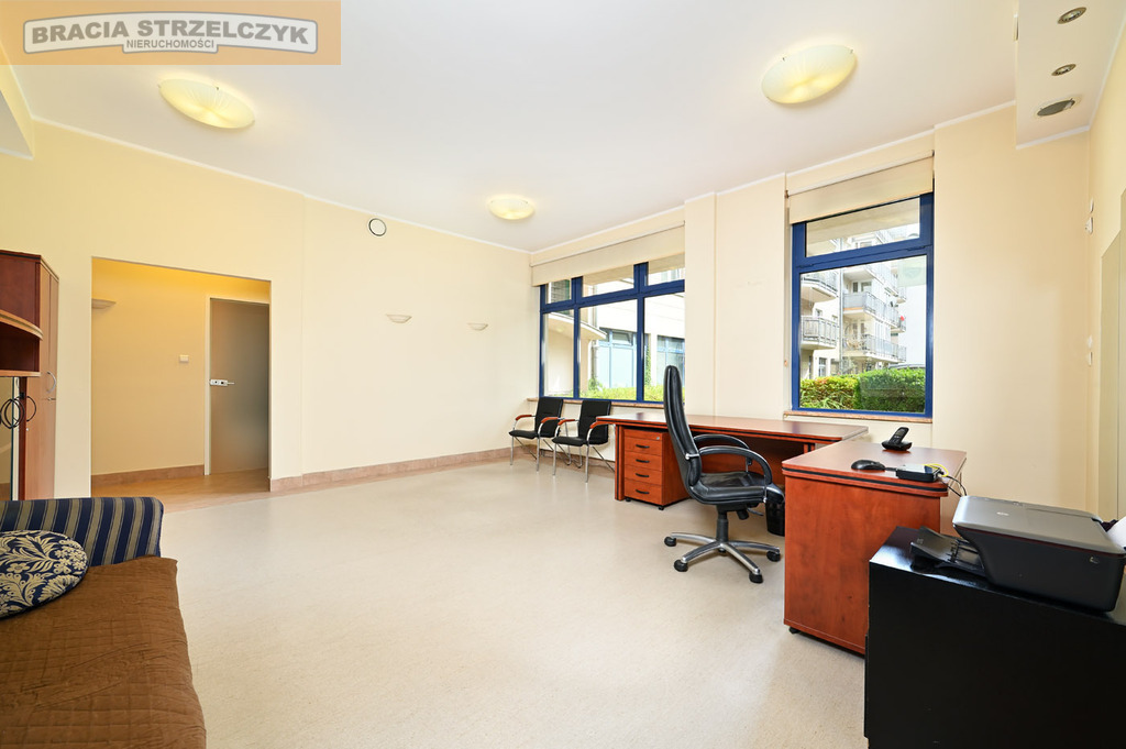 Ursynów lokal usługowy, parter, duże witryny