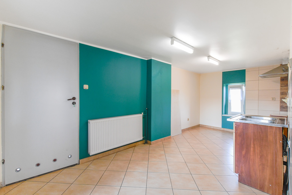 Dom z dużą działką w cenie mieszkania