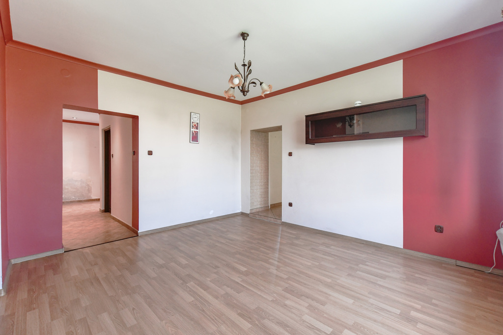 Dom z dużą działką w cenie mieszkania