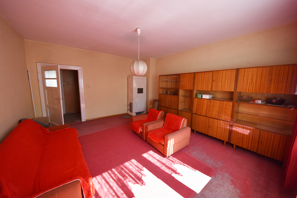 Na sprzedaż przestronne mieszkanie w centrum Nysy