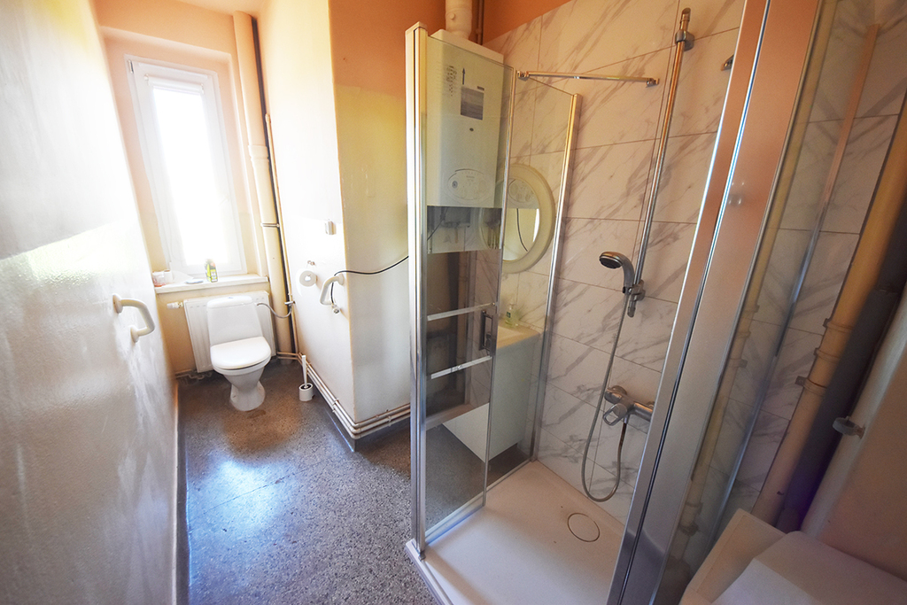 Na sprzedaż przestronne mieszkanie w centrum Nysy