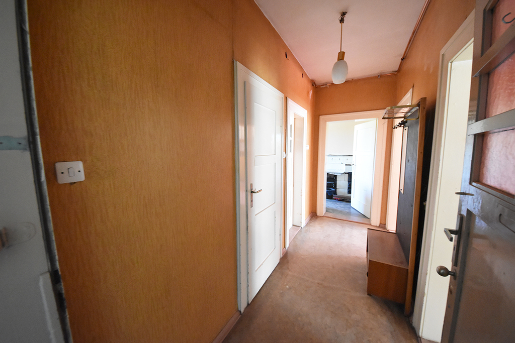 Na sprzedaż przestronne mieszkanie w centrum Nysy