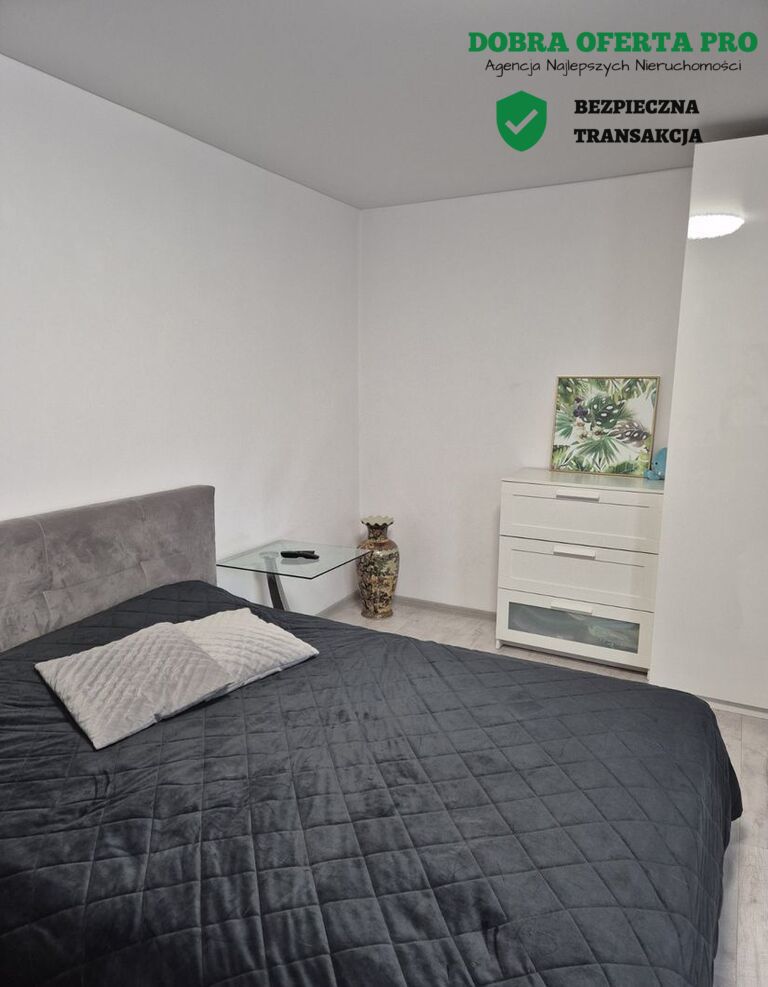 Funkcjonalne i słoneczne mieszkanie z ogródkiem