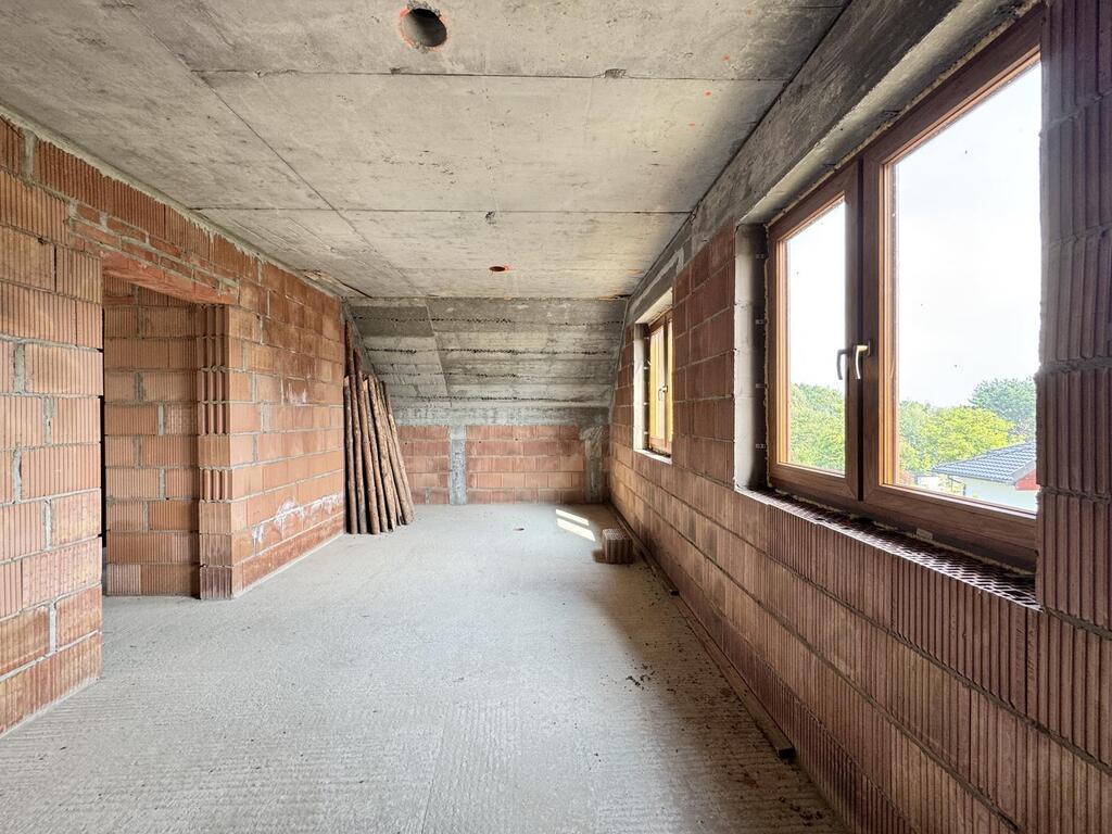 Komfotowy dom, 2 pełne kondygnacje, 5 sypialni