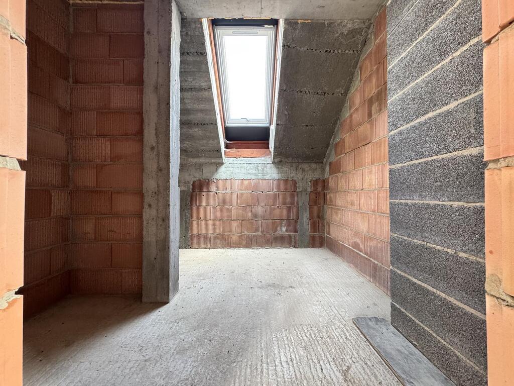 Komfotowy dom, 2 pełne kondygnacje, 5 sypialni