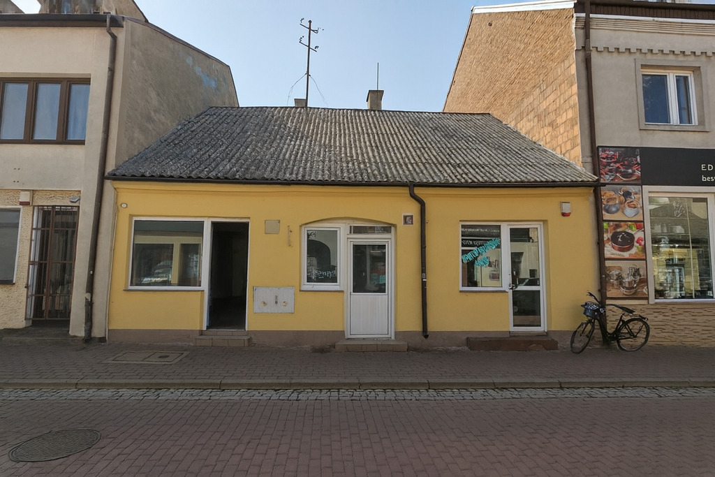 Działka z kamienicą w Łowiczu, ul. Zduńska