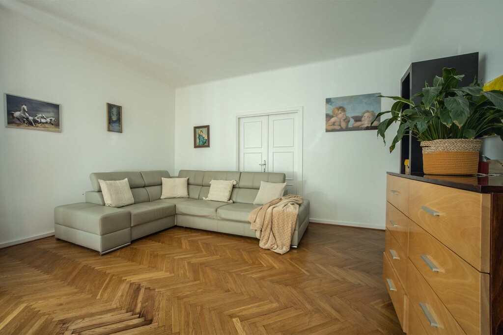 Rodzinny dom z garażem i tarasem