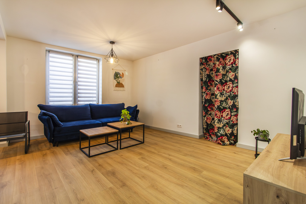 REZERWACJA-Mieszkanie w kamienicy-ul. Drzewna