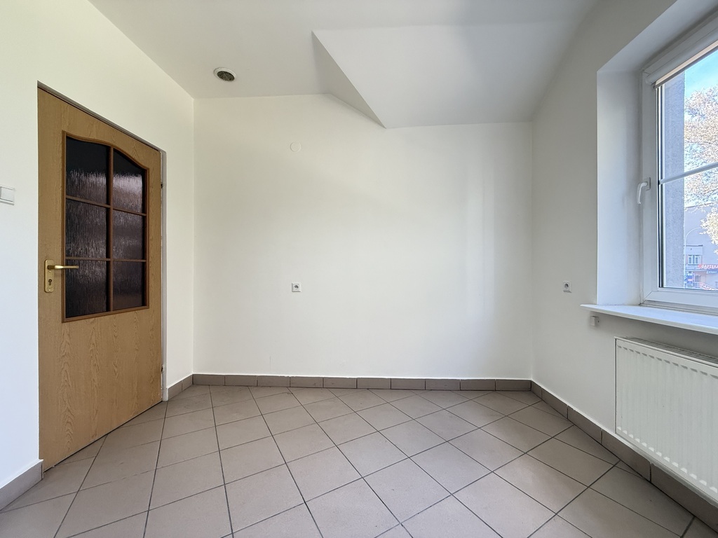 Tanie biuro w centrum Rzeszowa z parkingiem