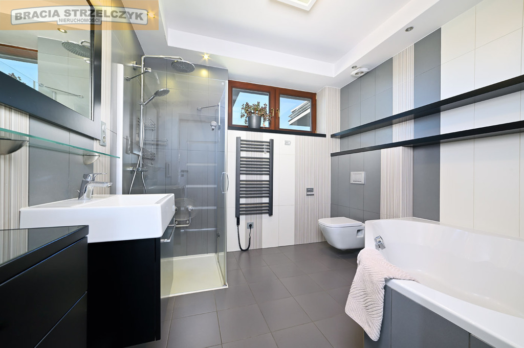 OKAZJA! Przestronny ekologiczny dom z dużą działką