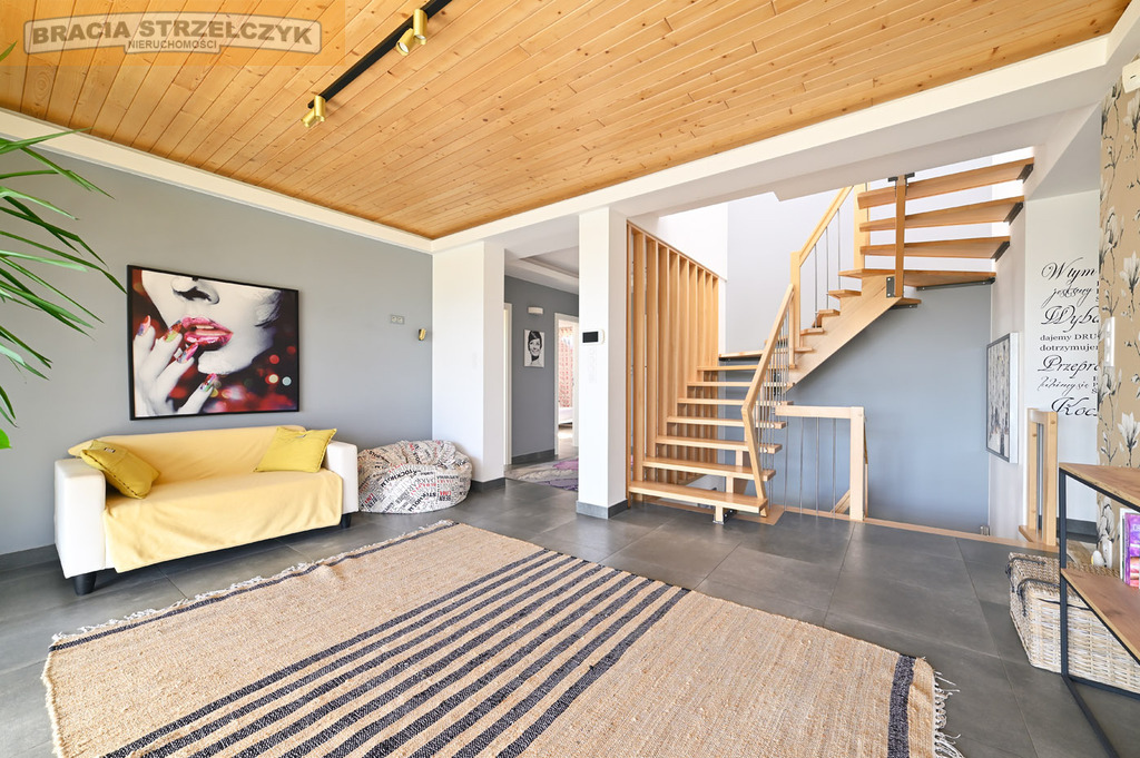 OKAZJA! Przestronny ekologiczny dom z dużą działką