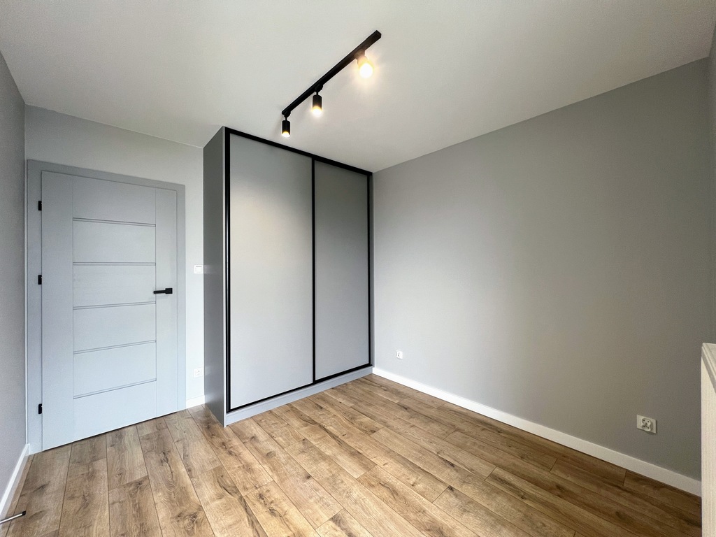 3 pokoje, nigdy niezamieszkiwane, 2 mp