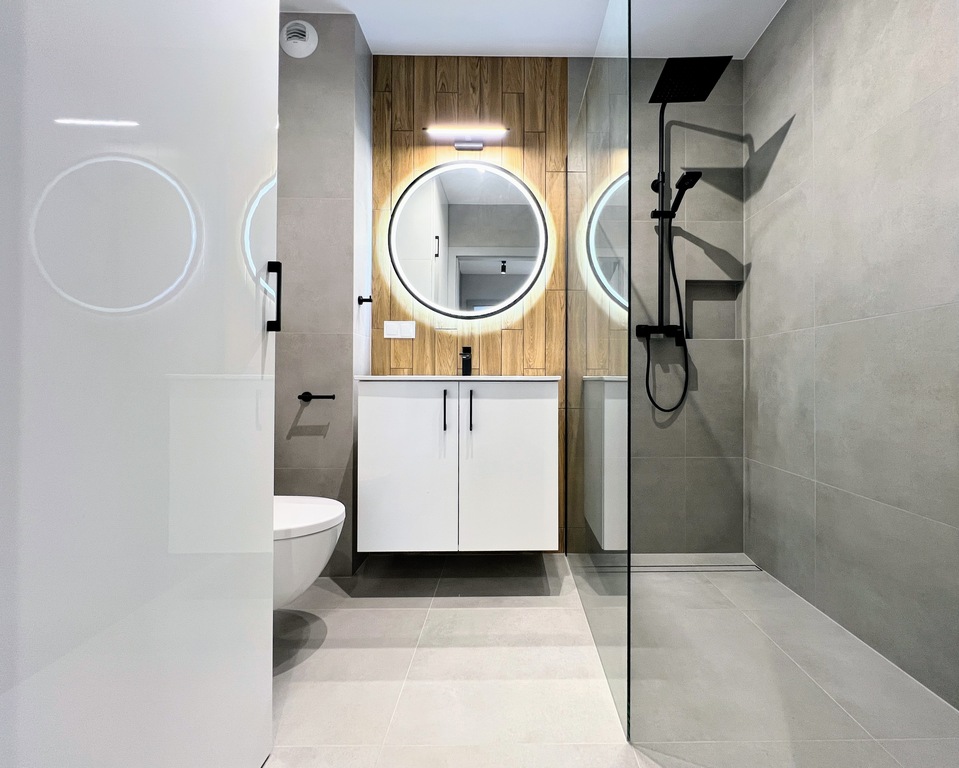 3 pokoje, nigdy niezamieszkiwane, 2 mp