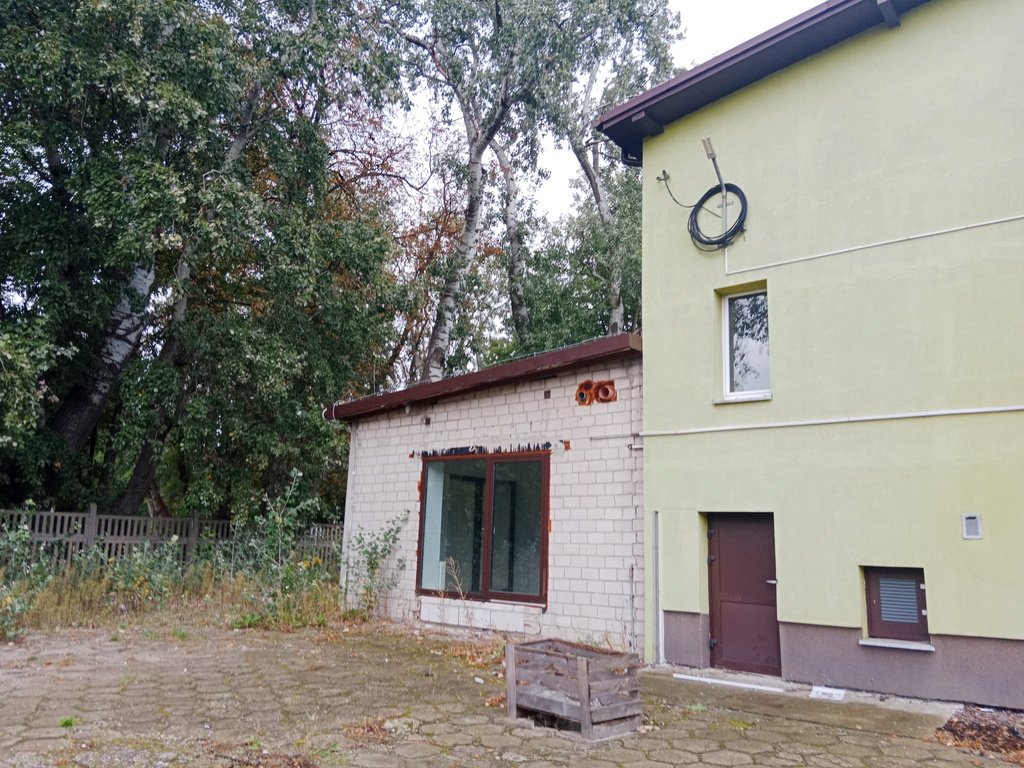 Twoje miejsce na biznes! 30 km od Warszawy.