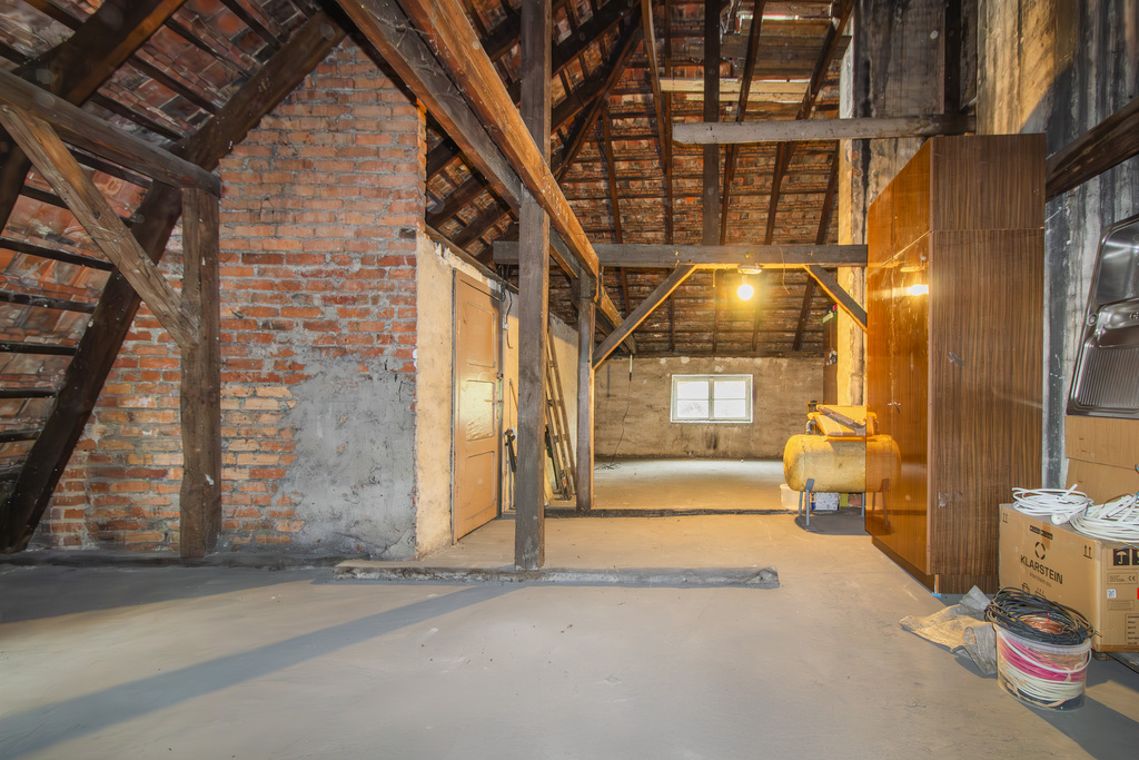 Połowa kamienicy z ogrodem w sercu Kożuchowa