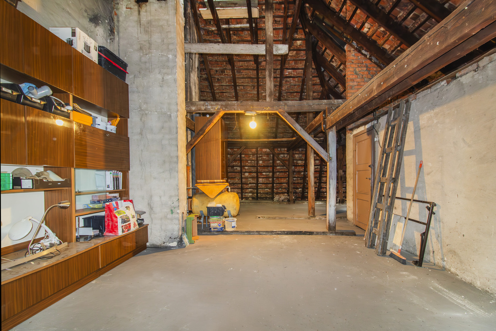 Połowa kamienicy z ogrodem w sercu Kożuchowa