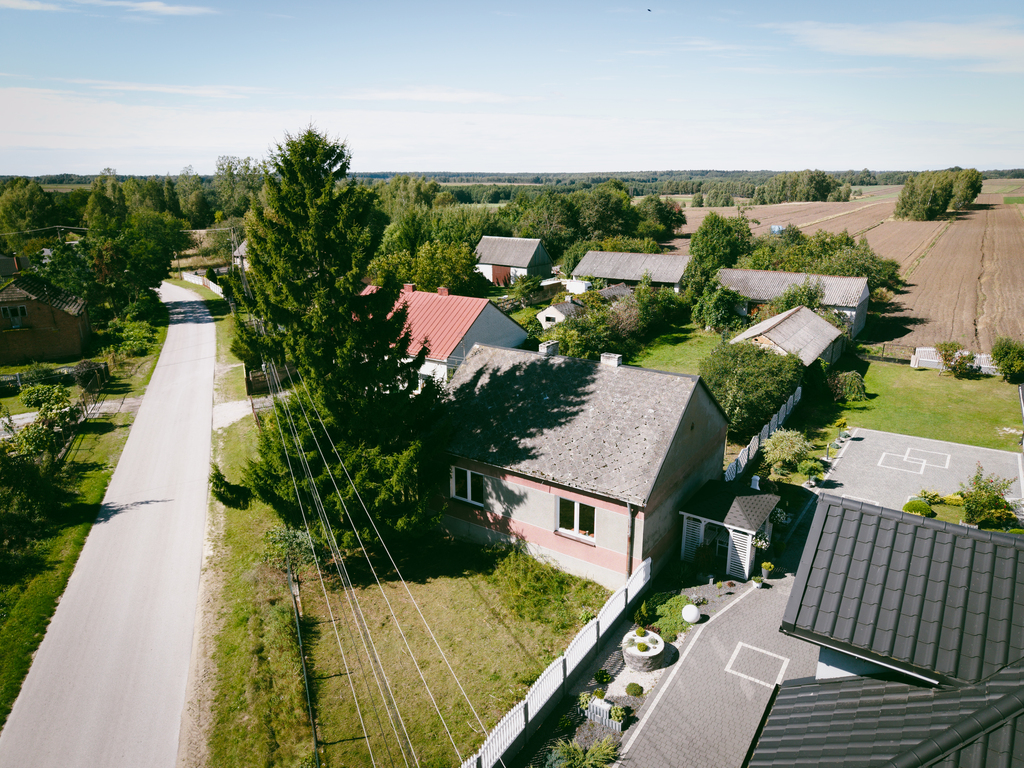 1,5 ha i dom za paczkę chipsów/m²!