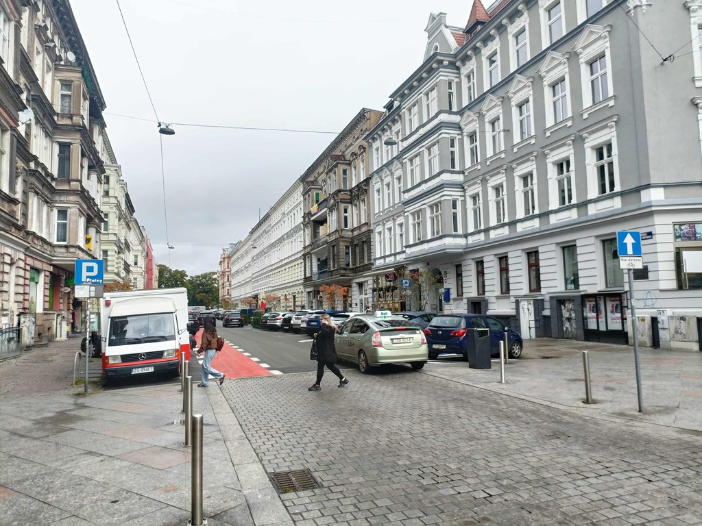 NOWA CENA!Lokal usługowy w przyziemiu Rayskiego 26